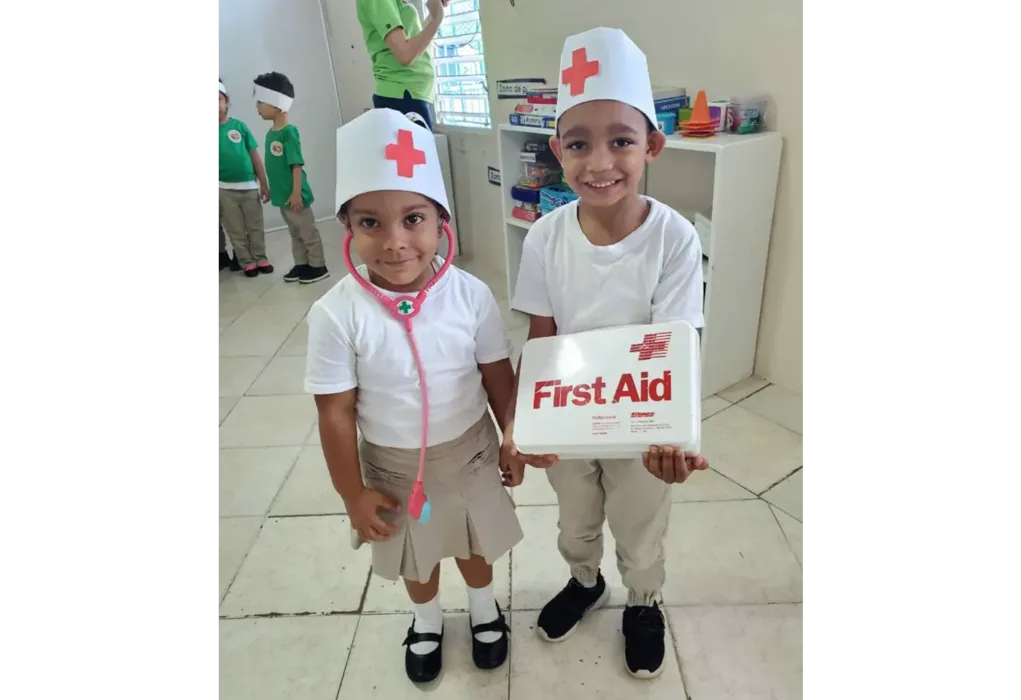 Kinder in der Dominikanischen Republik, Bonao